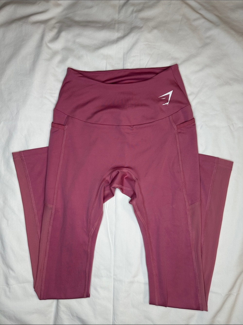 Gymshark Women High-Waist Leggings s/ Pockets and Mesh - S in Rose Mauve
